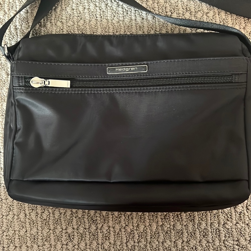 Hedgren Crossbody